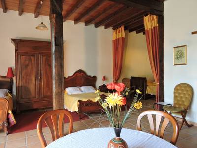 chambre d'h&ocirc;te coquelicot familiale